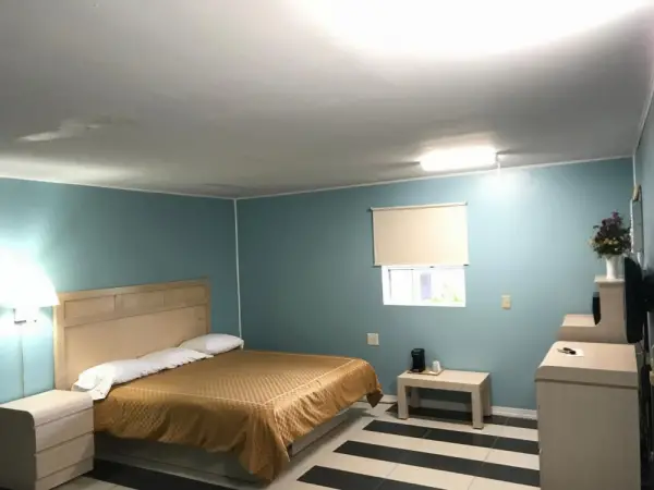 Apollo Inn - Cocoa 5